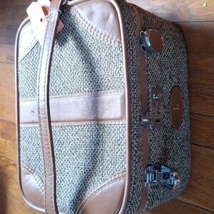 Brown and Tan Vintage Vanity/Train Case